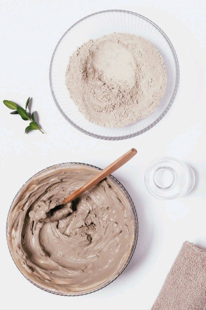 Moroccan Rhassoul Clay Powder Natural Cleanser with Anti-Aging Properties | Raw Vegan Organic Paraben-Free Skincare